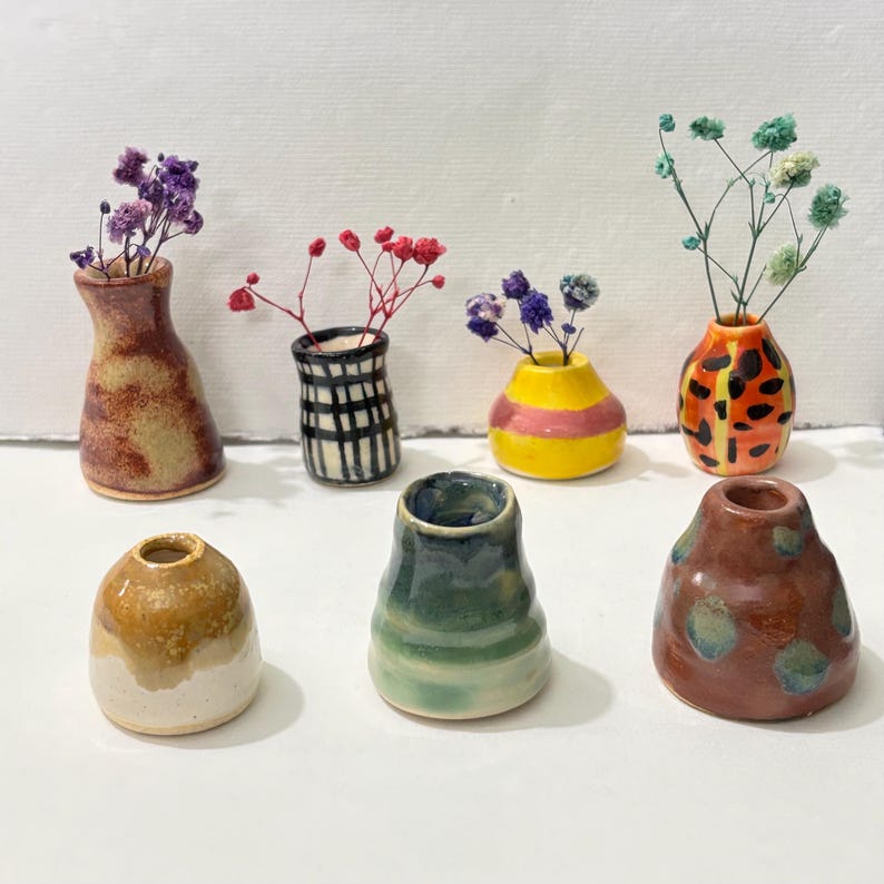 🌿 Mini Ceramic Vase Fridge Magnet – Small Pot Flower Decoration